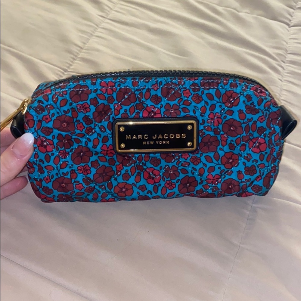 Marc Jacobs makeup case